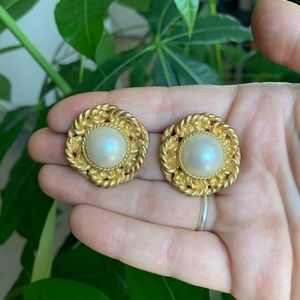 ✨SOLD✨🐚🌊vintage “Pearl” Earrings🌊🐚